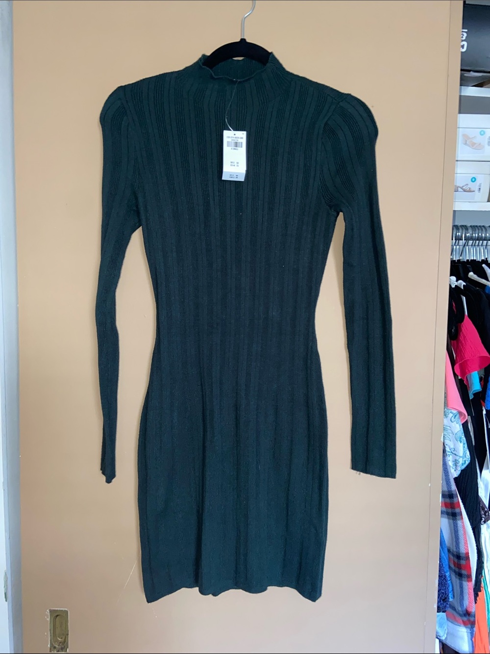 Abercrombie & Fitch Dark Green Ribbed Long-Sleeve Knit Dress